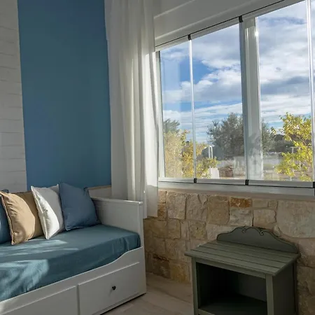 Torrelama & Breakfast 4*