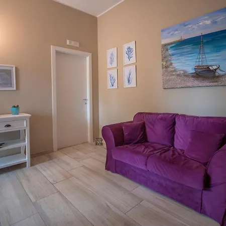 Torrelama & Breakfast トラーニ