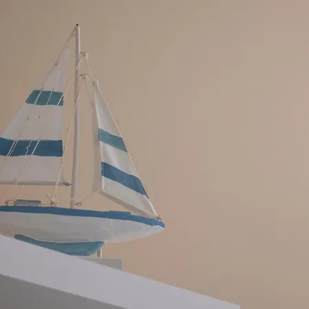 Torrelama & Breakfast Trani